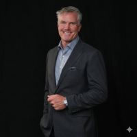 Dr. Spencer headshot cropped